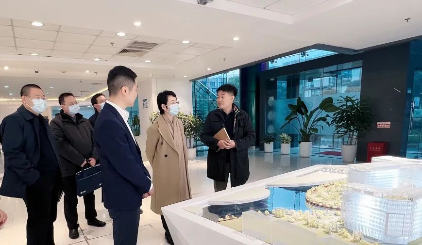 上海市地方金融监管局局长解冬一行莅临太古娱乐技术调研指导